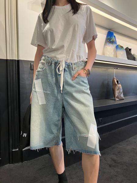 SHORT DENIM TAPED MM6 MAISON MARGIELA